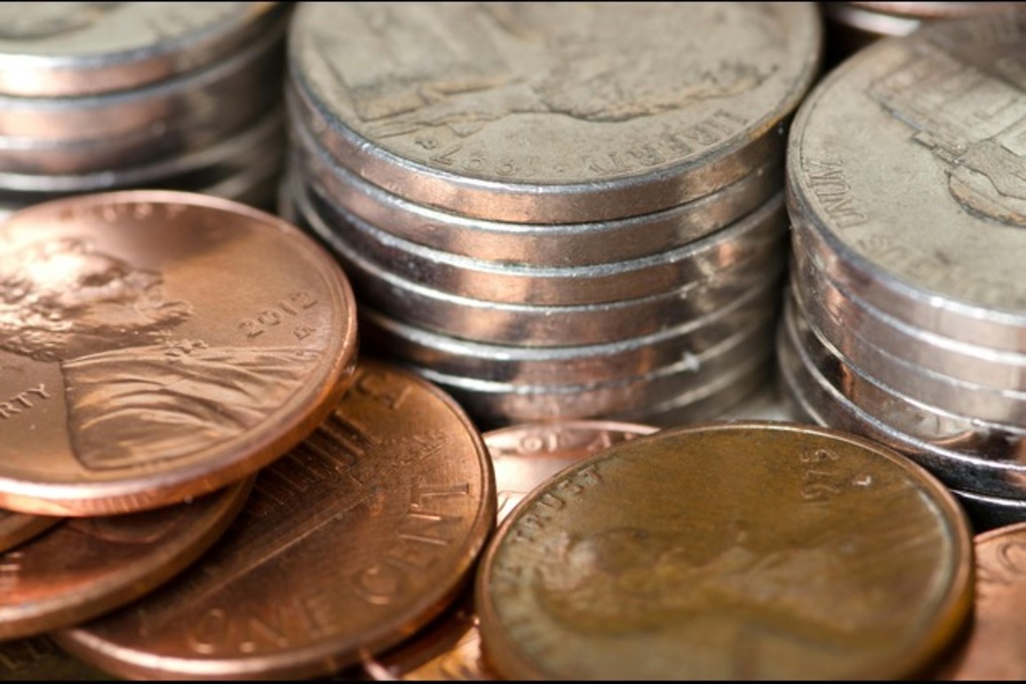 Banks ration pennies as US feels pinch from coin production ban