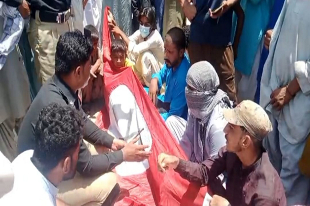 JSFM holds sit-in protest in Jamshoro over enforced disappearances, state repression