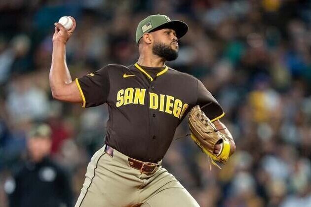 Randy Vasquez, Padres blank Mariners to clinch Vedder Cup