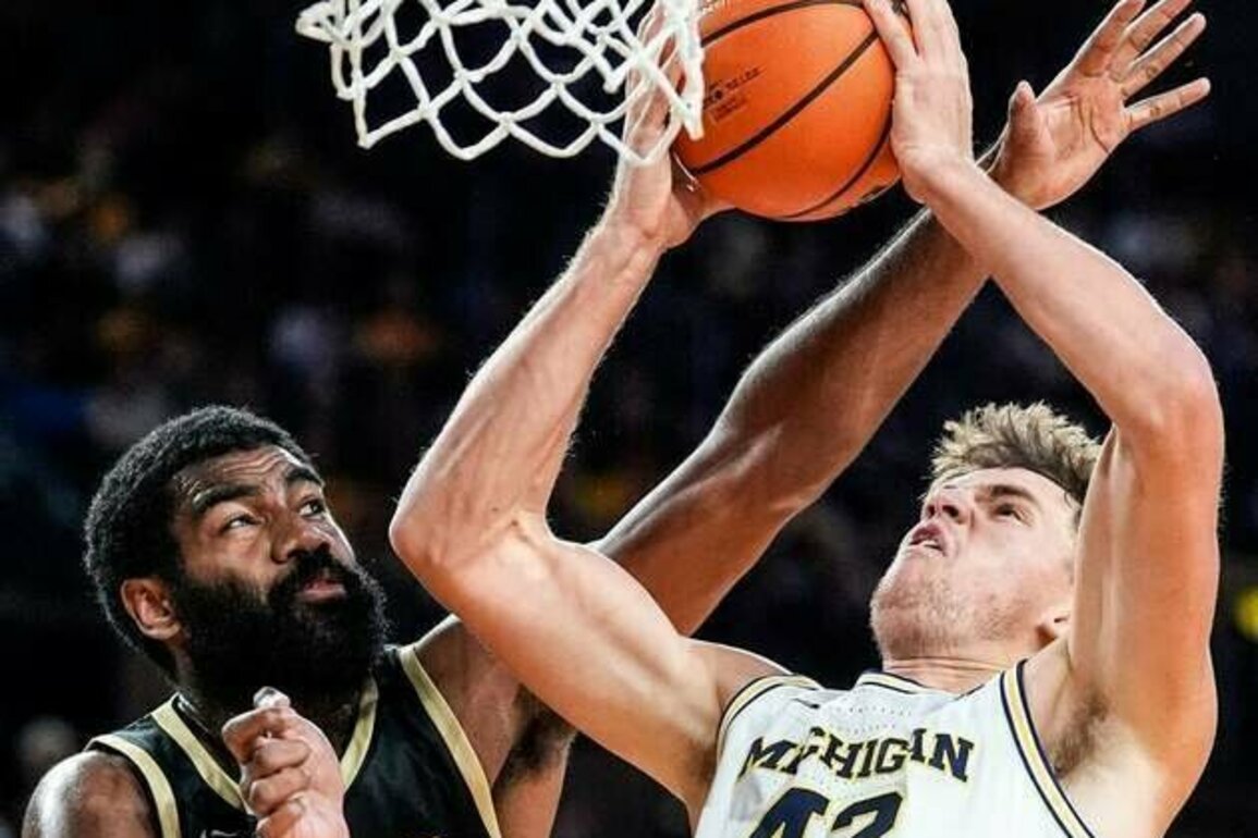 Underdog Oakland ready to tangle with No. 1 Purdue