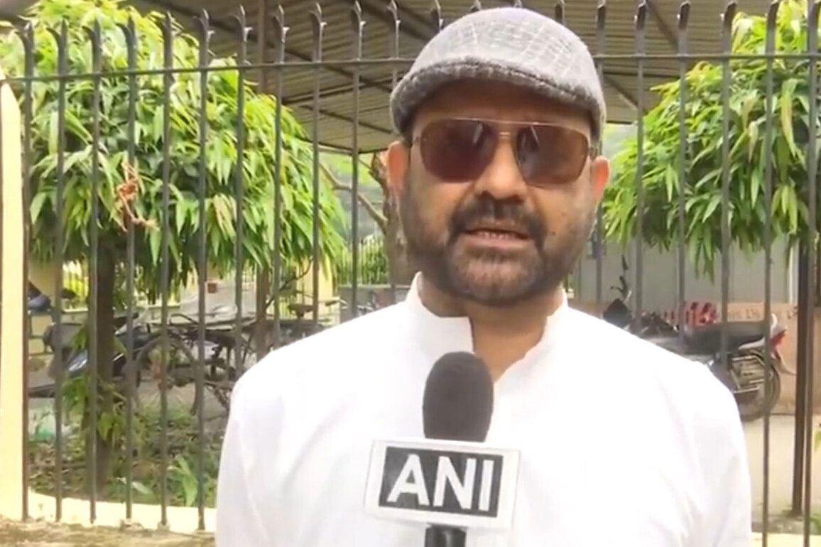 BJP leader Pratul Shah Deo demands inquiry after 5 children administered HIV positive blood in Jharkhand
