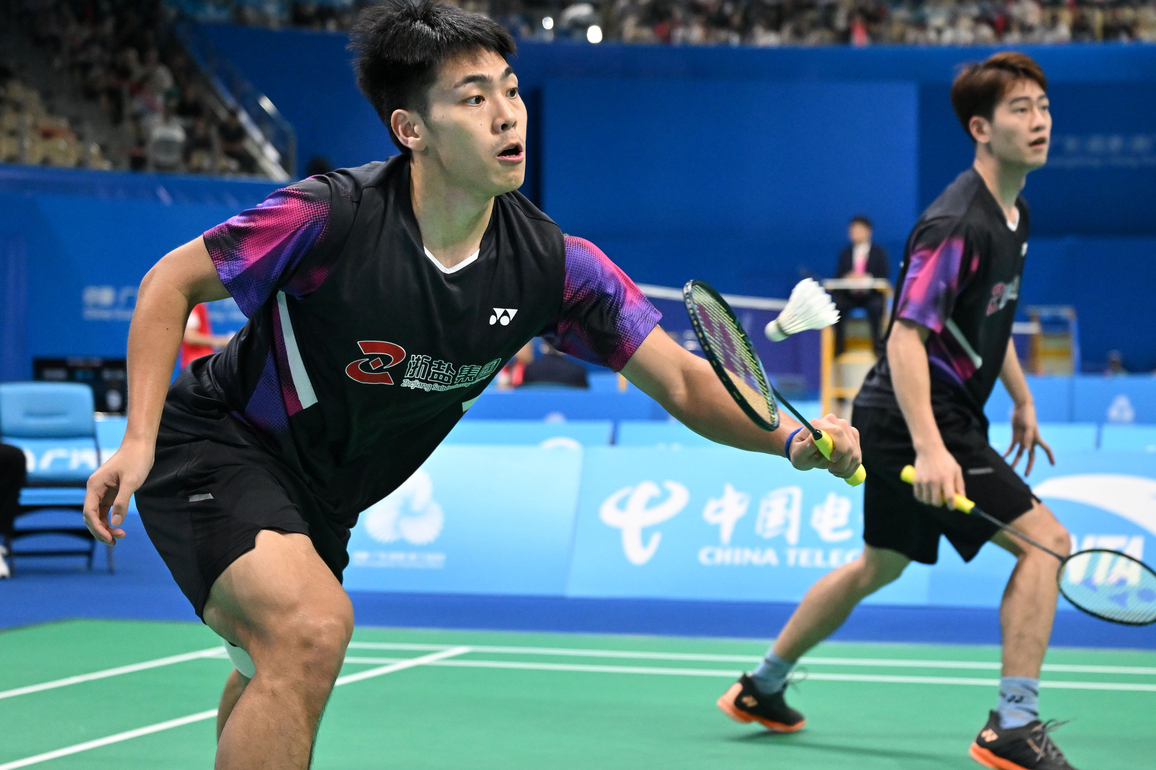 (SP)CHINA-15TH NATIONAL GAMES-BADMINTON-MEN'S DOUBLES (CN)