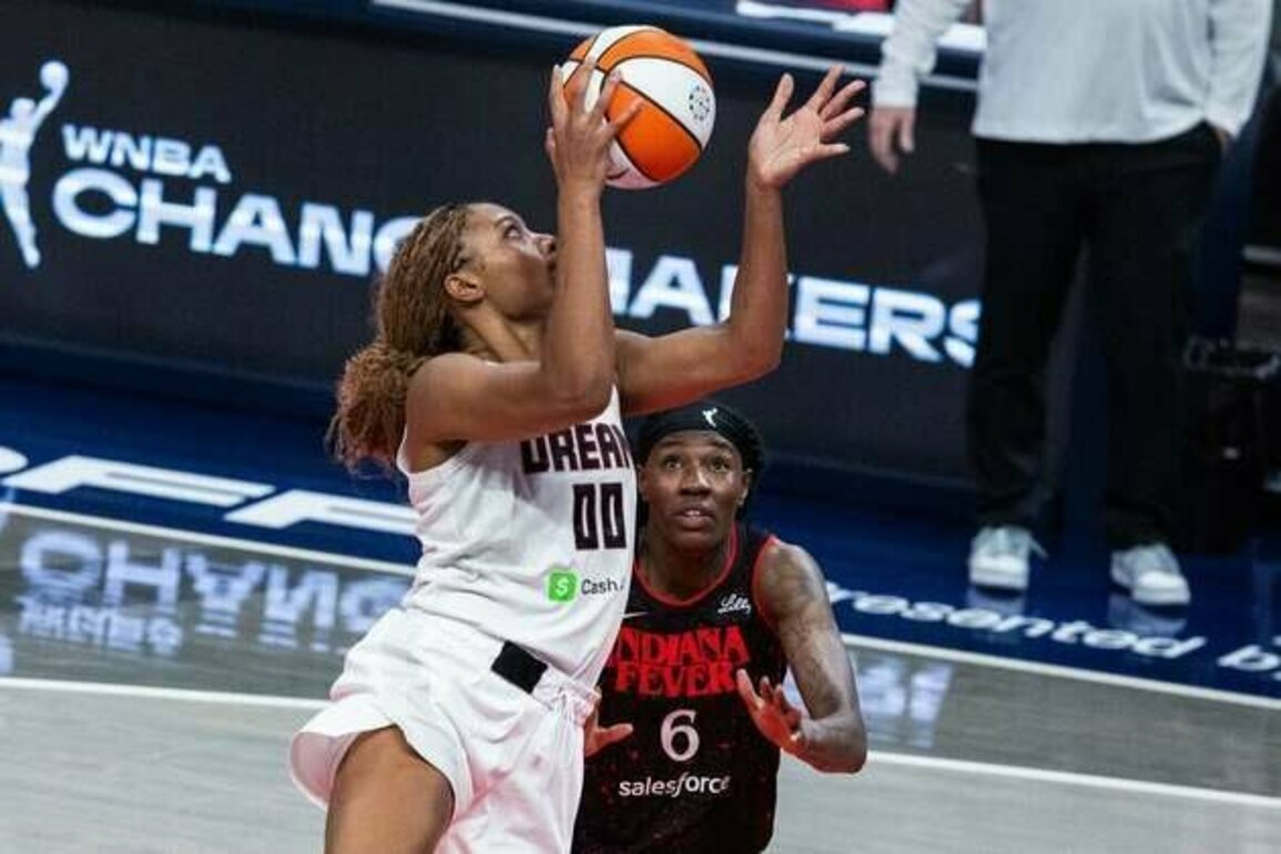 Dream F Naz Hillmon wins Sixth Player of the Year award