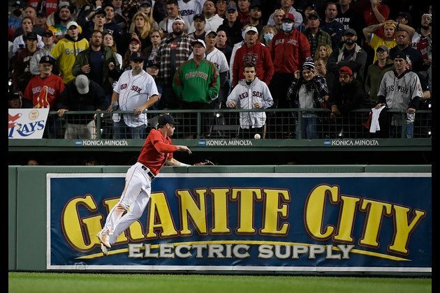 After obscure double ruling, Red Sox on verge of eliminating Rays