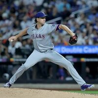 Jacob deGrom-led Rangers prolong Mets' losing streak
