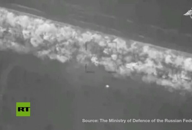 Russian kamikaze drone obliterates British-designed howitzer