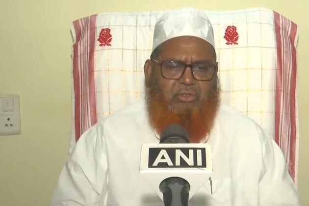 "Unacceptable": AIUDF MLA Rafiqul Islam after Bangladesh national anthem sung at Congress meet in Assam