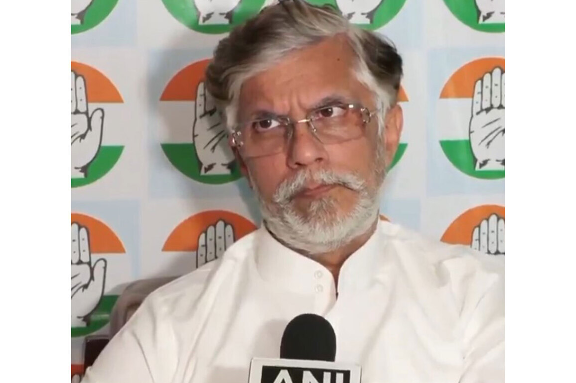 "Why does PM start keeping an eye only after something has happened?": Congress' Pawan Khera on NEET paper leak