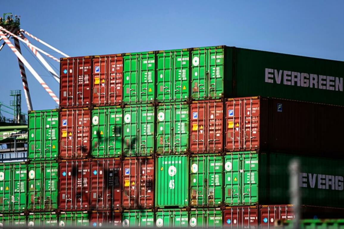 Tariffs chill Southern California's vast industrial property market