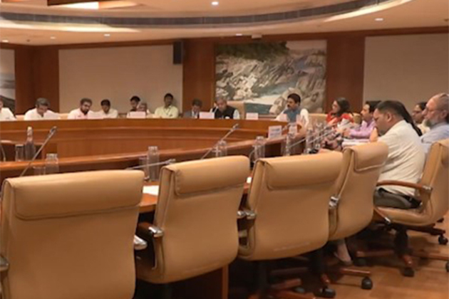 Foreign Affairs Committee briefed on trade negotiations, security cooperation, geopolitical developments