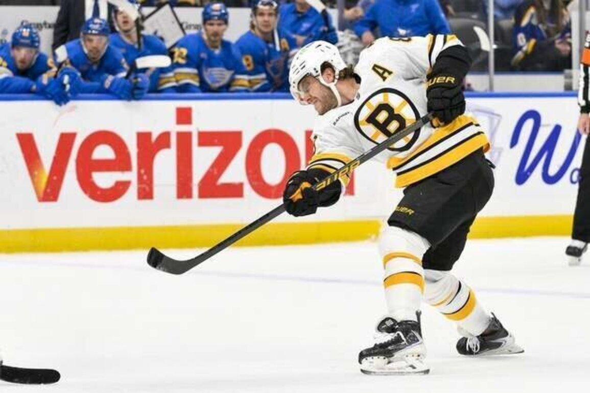 David Pastrnak's return ignites Bruins as Jets fight slump
