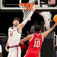 Jamarques Lawrence, Nebraska extend nation's longest win streak