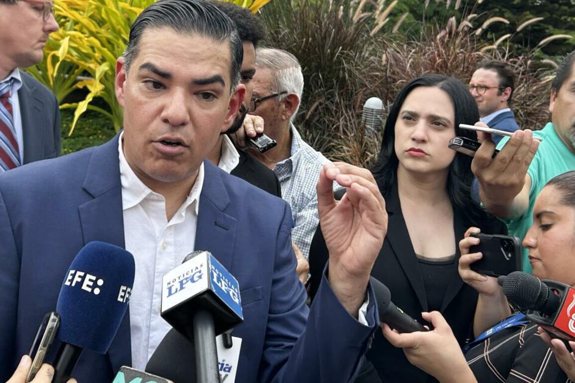 Democrats visit El Salvador in hopes of returning Kilmar Abrego Garcia