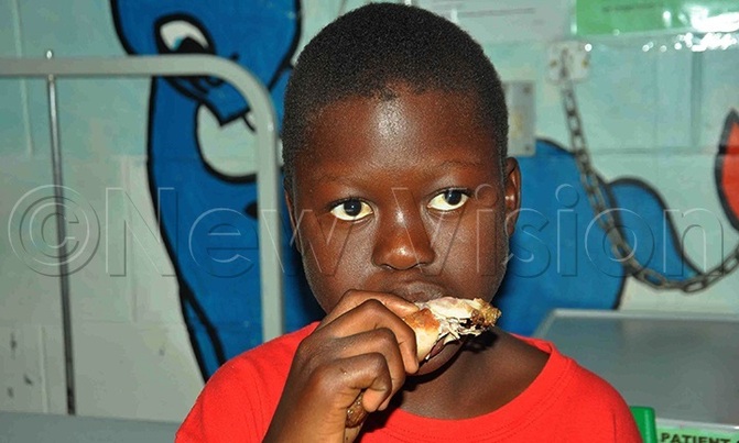 Kiryowa, a boy who passes stool through stomach discharged without treatment Kiryowa, a boy who passes stool through stomach discharged without treatment