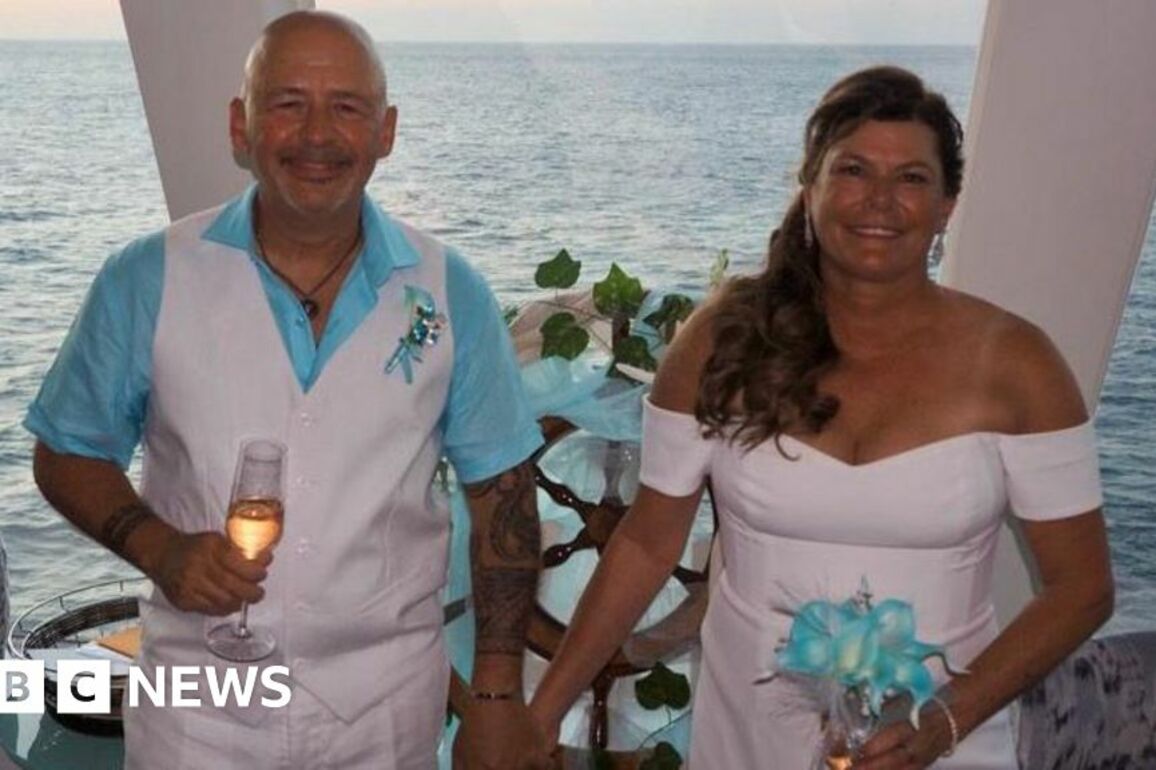 Belfast cruise ship- Stranded Villa Vie Odyssey couple marry at sea