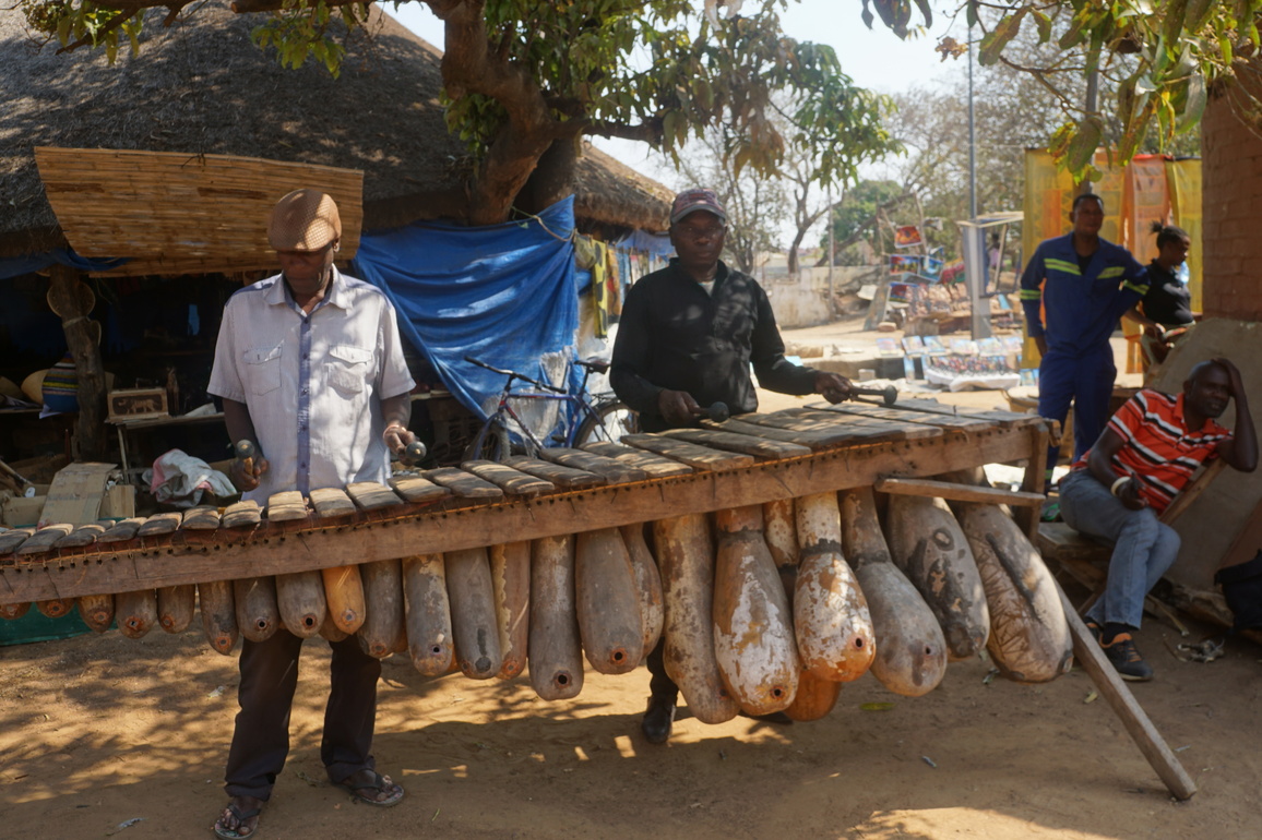 ZAMBIA-LUSAKA-TRADITIONAL CEREMONIES-SMALL-SCALE BUSINESSES-SALES