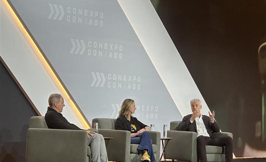 Rod Sherman, Jaime Mineart and Ogi Redzig deliver a keynote address
