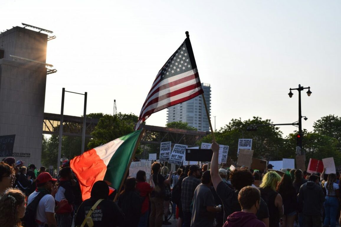 Hundreds in Milwaukee Protest ICE Arrests, Trumps Use of Military   Urban Milwaukee
