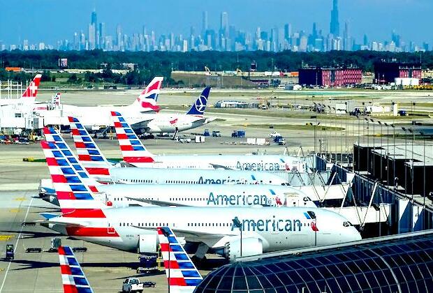 American Airlines reports $931 million loss, upbeat about future