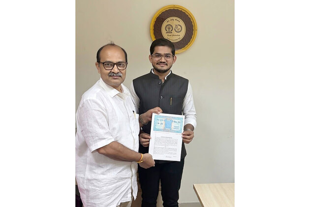 Fulfilling PM Modi's Dream of Atmanirbhar Bharat: India's AI Writing Startup Kreativespace Incubated at IIT Kharagpur