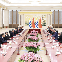 CHINA-BEIJING-LI QIANG-URUGUAYAN PRESIDENT-MEETING (CN)