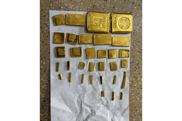 DRI Mumbai foils novel gold smuggling attempt through courier; 1.815 kg gold worth Rs 2.89 crore seized; two arrested