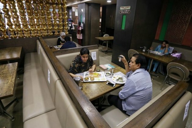 200 eateries across Delhi granted license to operate open-air dining