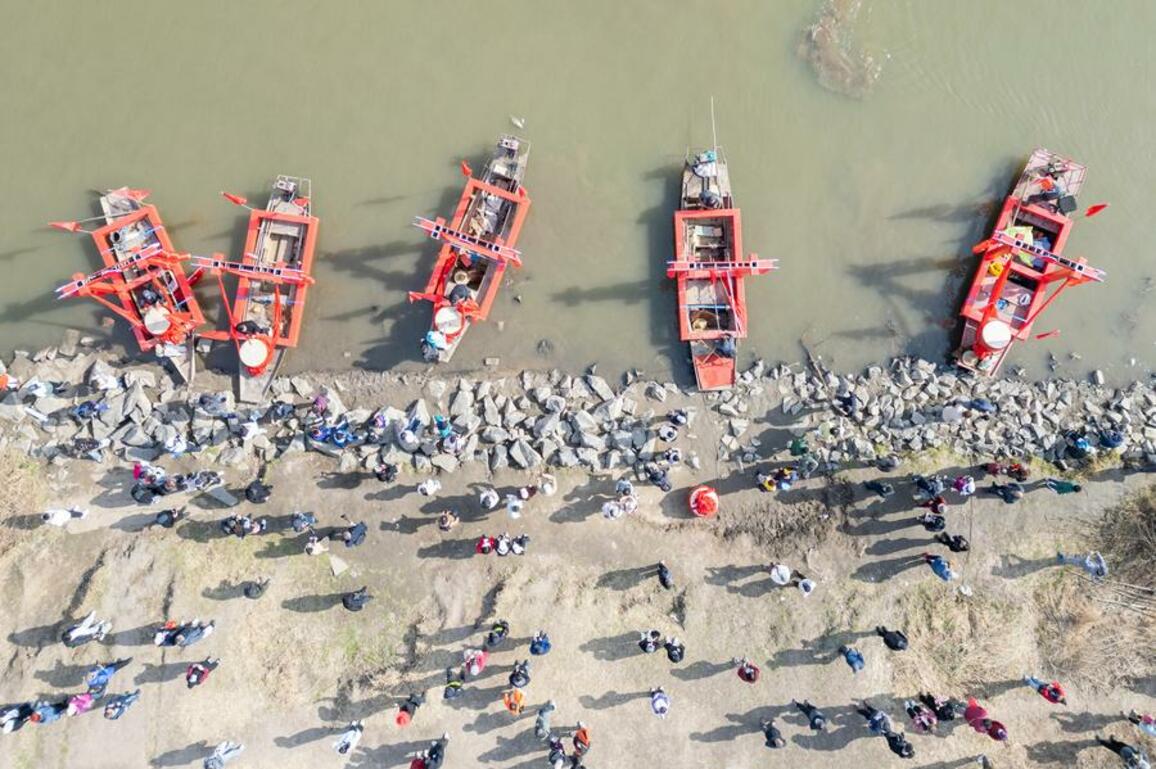 Culture | Folk culture week celebrating thaw of Songhua River held in NE China's Heilongjiang