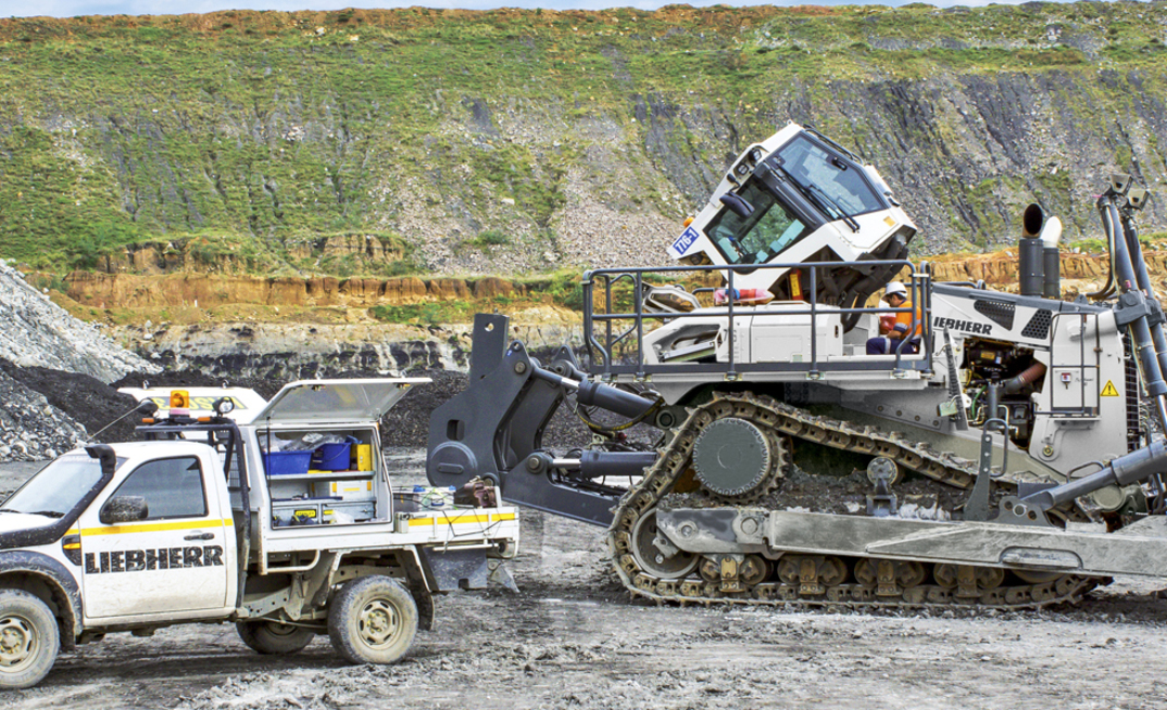 The Technical Support group are the link between the customer and OEM’s technical engineering departments.