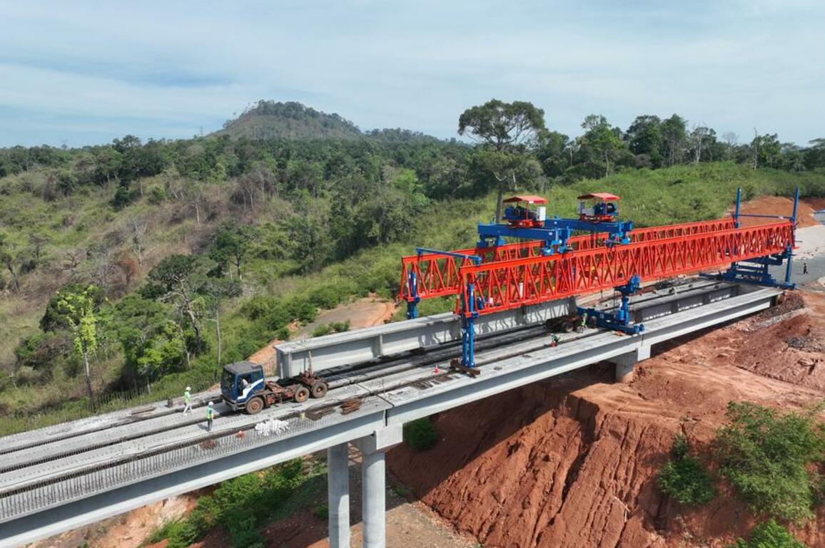 Cambodian officials, experts laud close relations with China in multiple areas