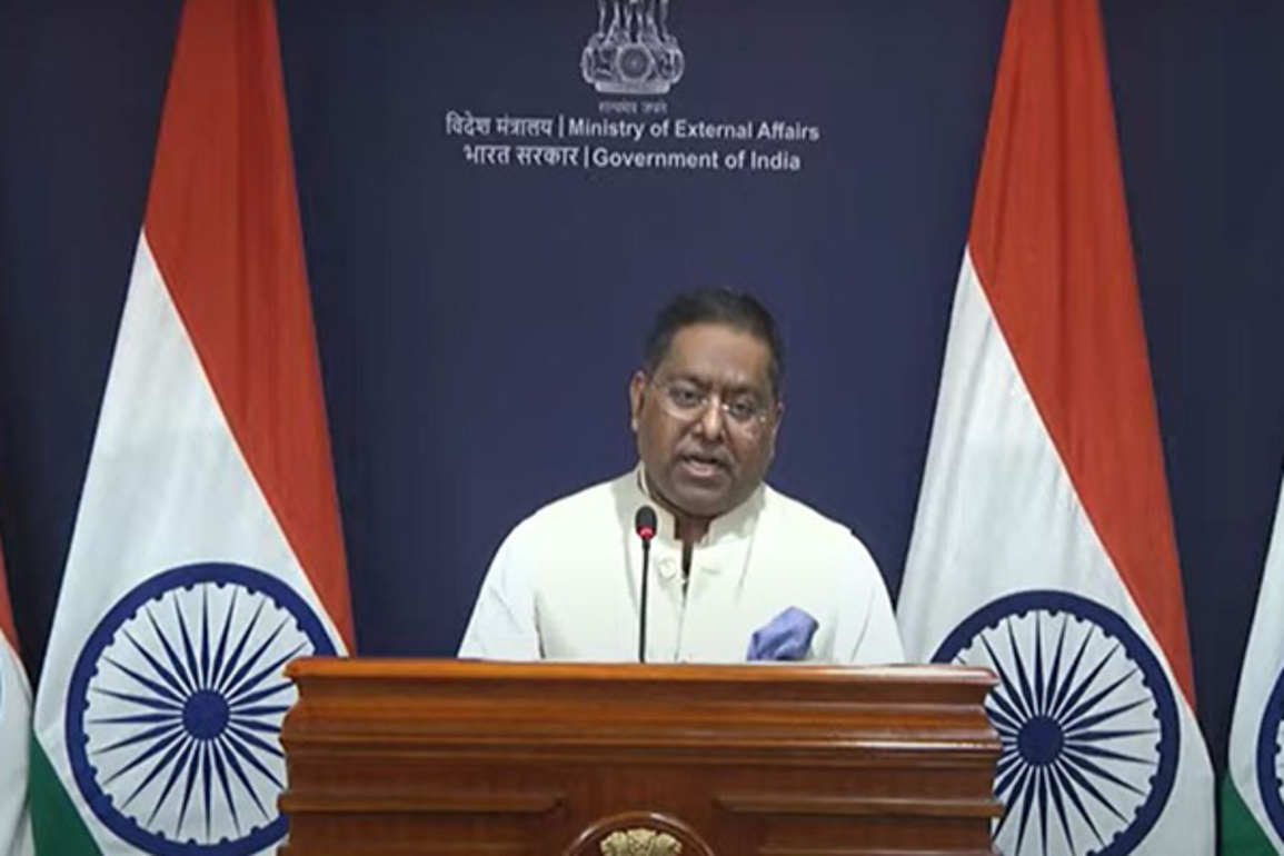India warns Pakistan of "painful consequences" over nuclear war rhetoric