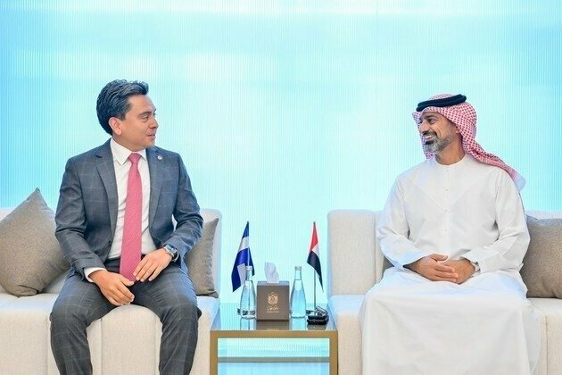Ajman Crown Prince meets El Salvador Ambassador to discuss bilateral cooperation