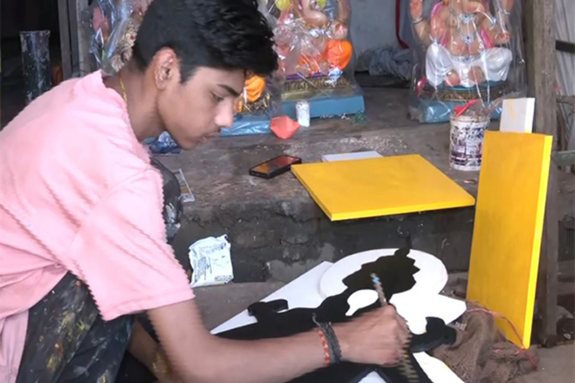 Mumbai Artisan's eco-paper Ganpati: Lightweight Idols go global amid changing trends