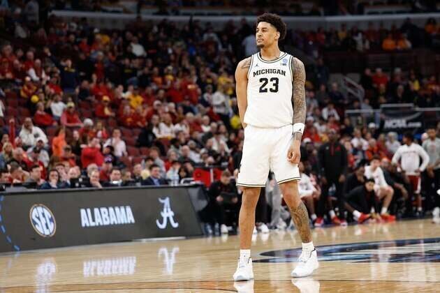 Elite frontcourts clash as No. 1 Michigan faces No. 6 Tennessee in Elite Eight