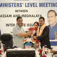 Assam CM holds meeting with Meghalaya CM; discusses border dispute and Joint Irrigation Power Project