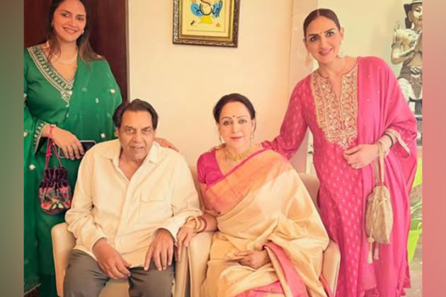 Esha Deol calls parents Dharmendra, Hema Malini her "World" as couple celebrate their wedding anniversary