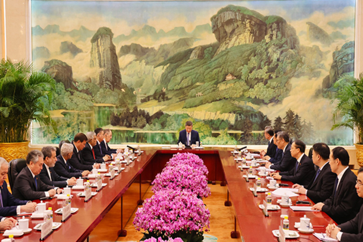 EAM Jaishankar, and other SCO Foreign Ministers meet Chinese President Xi Jinping