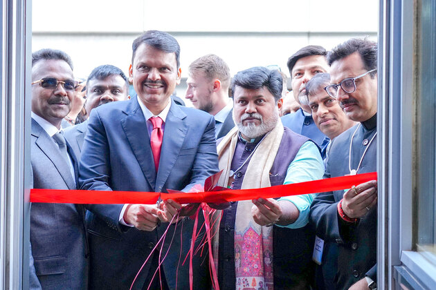 Maharashtra opens Davos 2026 with record Rs 14.5 lakh crore in investment MoUs on first day