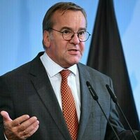 Berlin rebukes von der Leyens remarks on sending troops to Ukraine