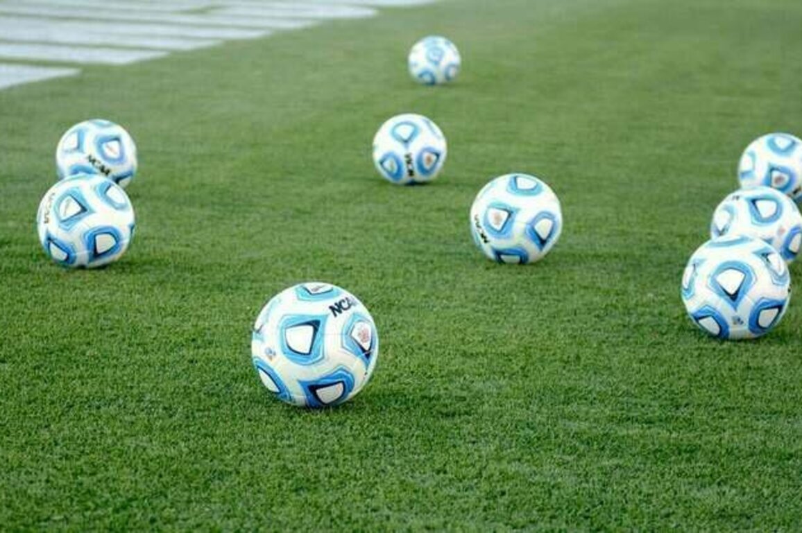 Washington soccer GK Mia Hamant dies of rare cancer