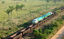 Estrada de Ferro Carajás Vale Minério de Ferro Transporte Escoamento