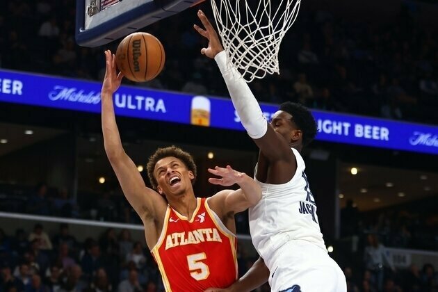 Hawks edge Grizzlies on Caris LaVert's buzzer-beater