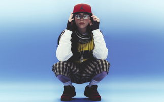 Billie Eilish: Plant-based menu halves food emissions at Manchester gigs