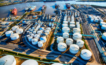 Why do asset managers backing net zero still have $417bn invested in oil and gas majors? - Vimarsana News