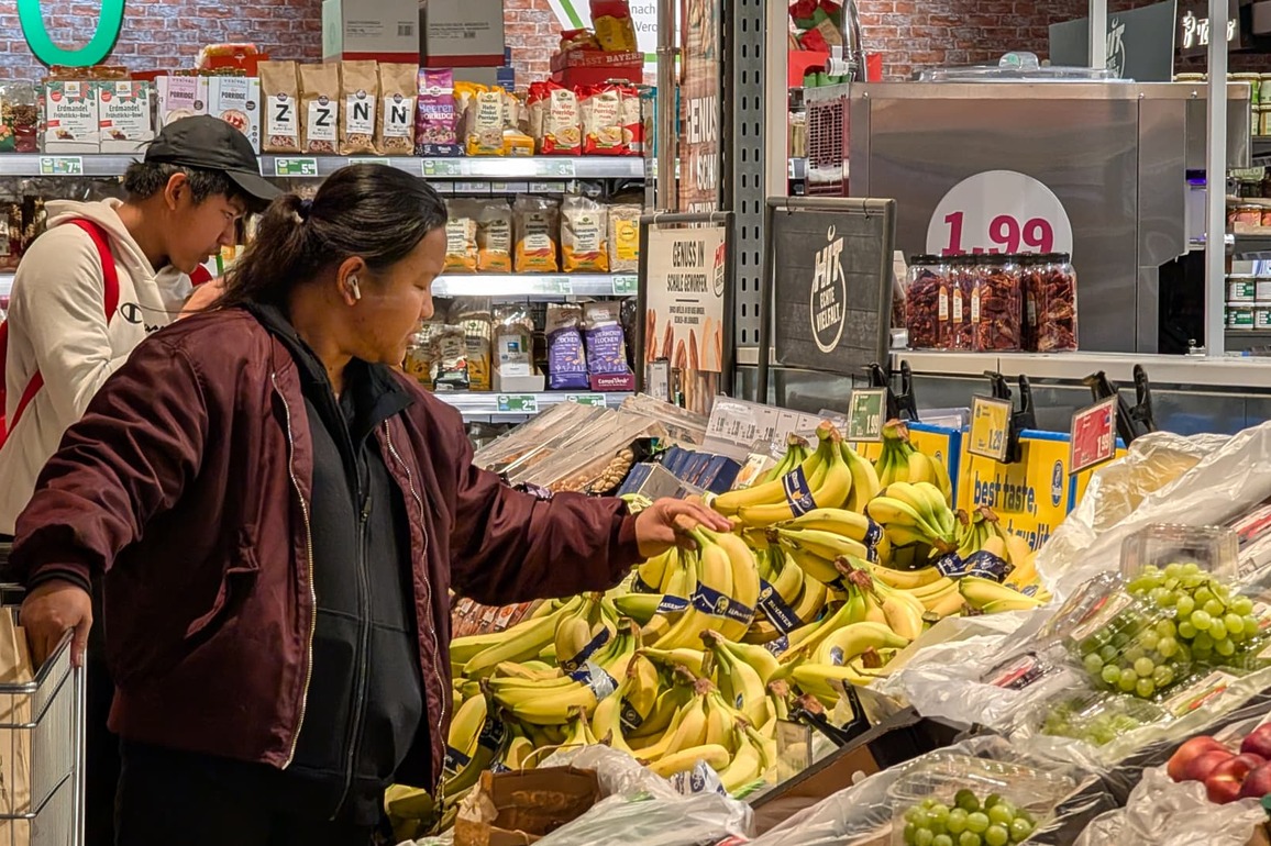 German inflation falls to 2.3% in March, backing bets for ECB rate cut