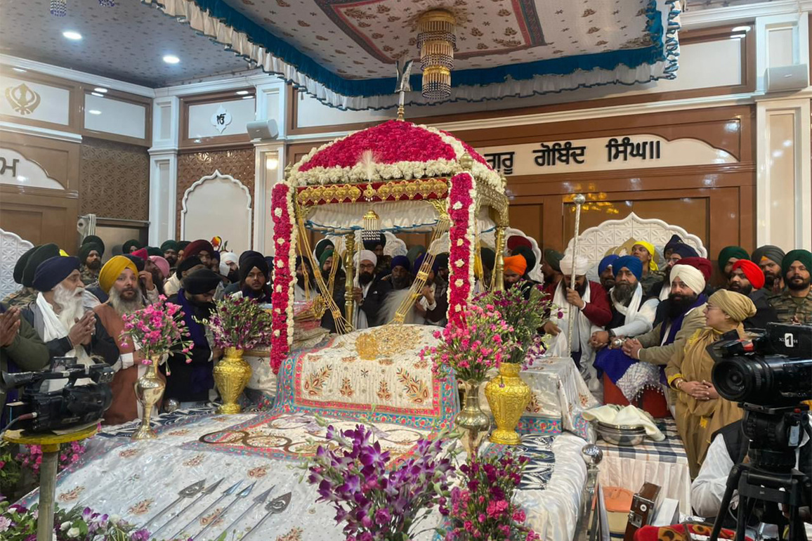 Uttarakhand: Shri Hemkunt Sahib Yatra 2026 commences with holy Guru Granth Sahib procession led by Panj Pyaras