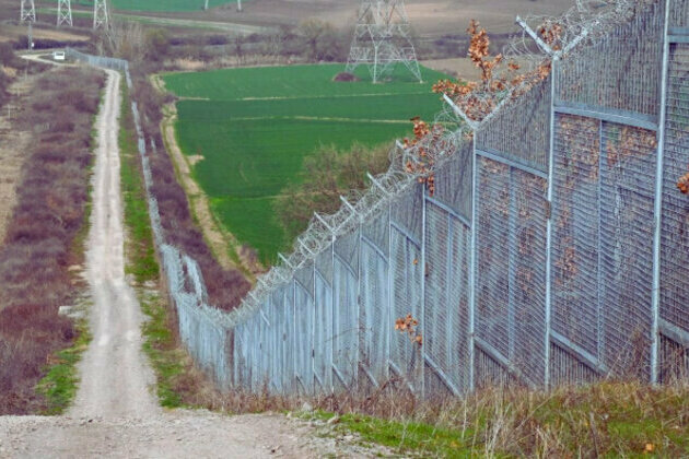 Refugee Pressure on Bulgarian-Turkish Border Drops Sharply
