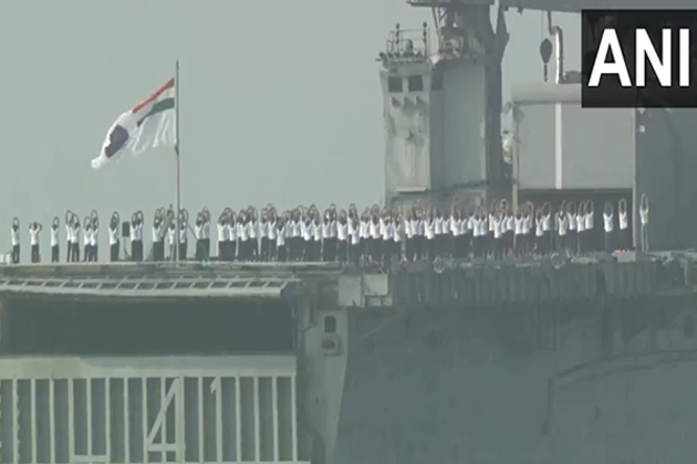 Indian Navy joins YogAndhra with participation of over 11,000 naval personnel and families