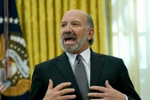 Trump administration disbands 2 expert panels on economic data 