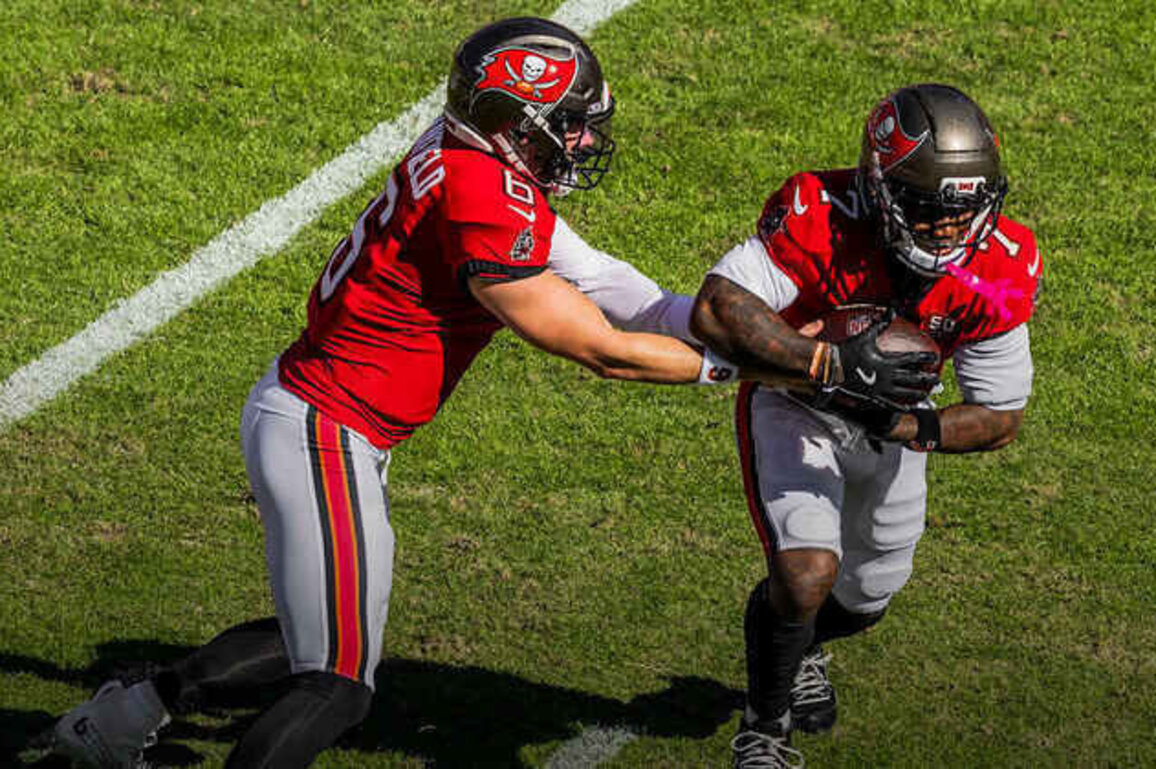 Bucs' Release Week 14 Depth Chart: Bucky Irving Pushes Pitch Count